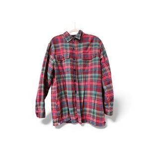 L.L. Bean Men's Green Red Christmas Plaid Button Down Fleece Lined Flannel Shirt